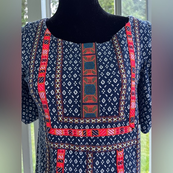 Anthropologie Akemi + Kin Embroidered Women's Tunic top - Picture 2 of 8